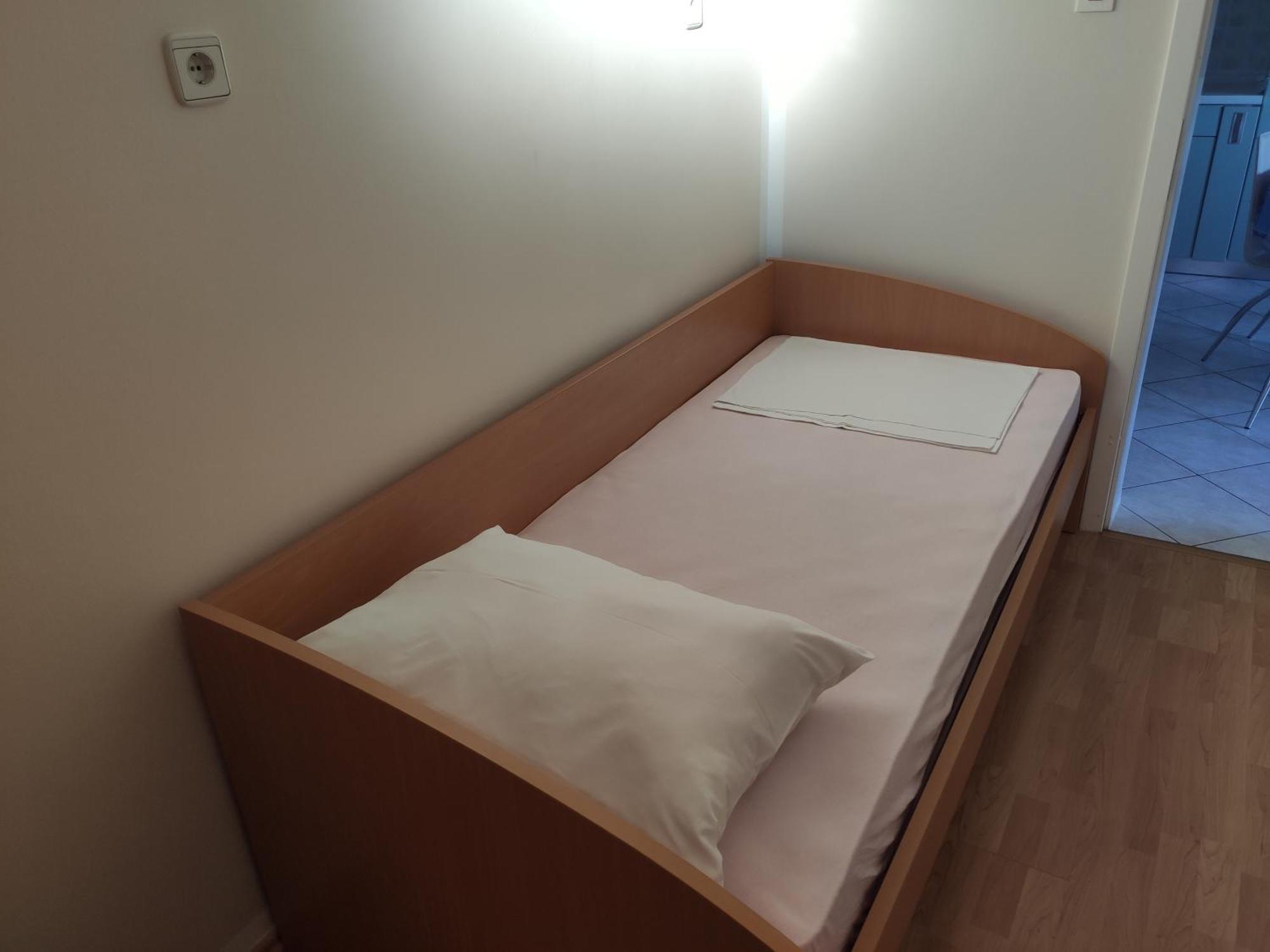 Apartment With Private Garden And The Terrace Ev Station Available ซริกเวนิซา ภายนอก รูปภาพ